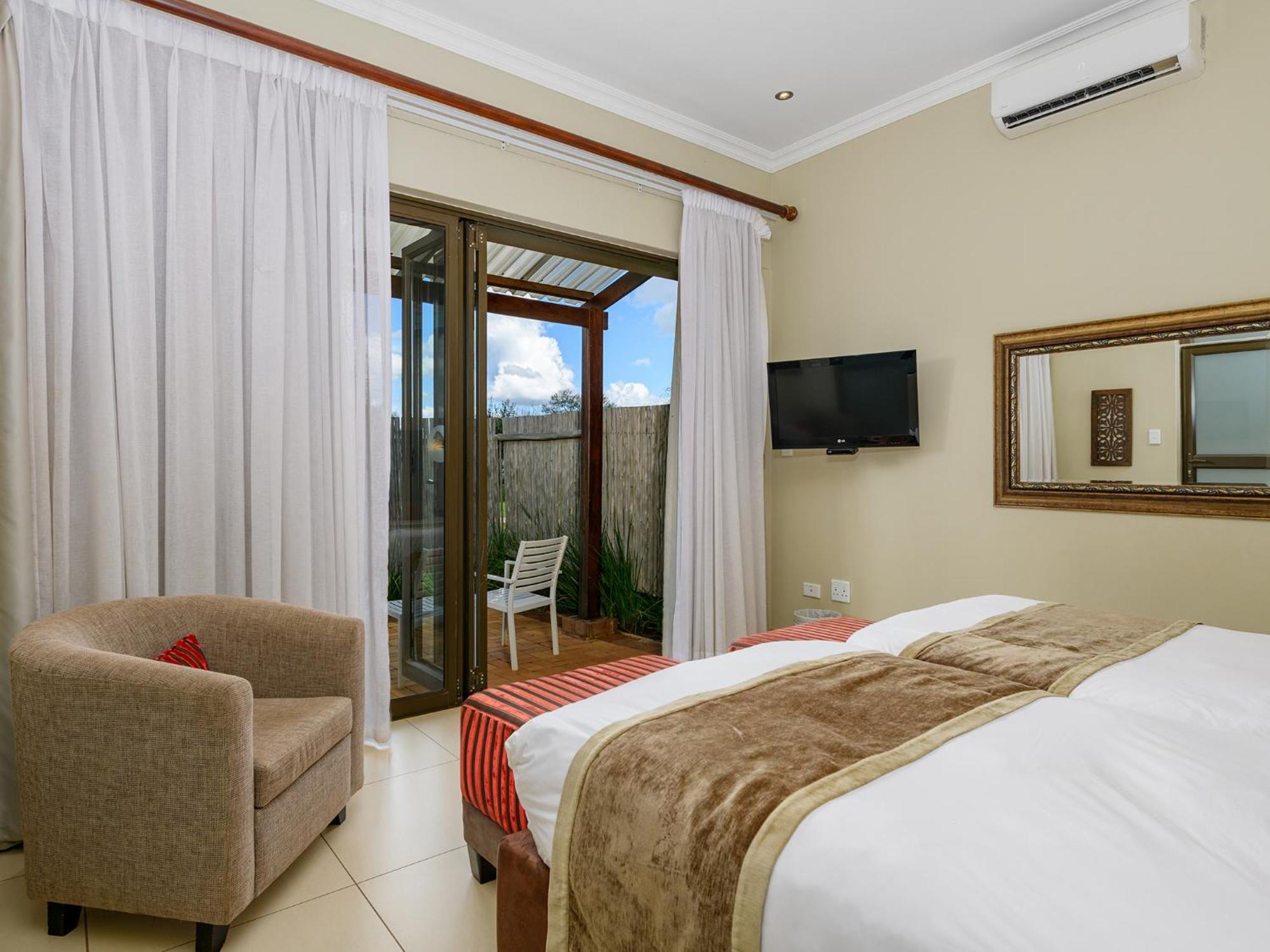 Monomotapa Village @ Legend Golf&Safari Resort Golders Green Exterior foto