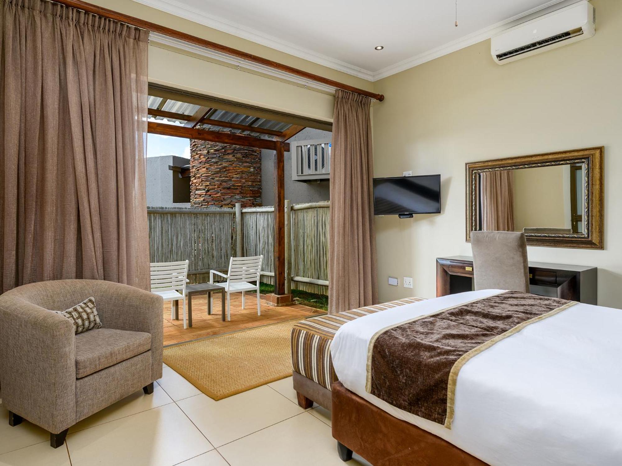 Monomotapa Village @ Legend Golf&Safari Resort Golders Green Exterior foto