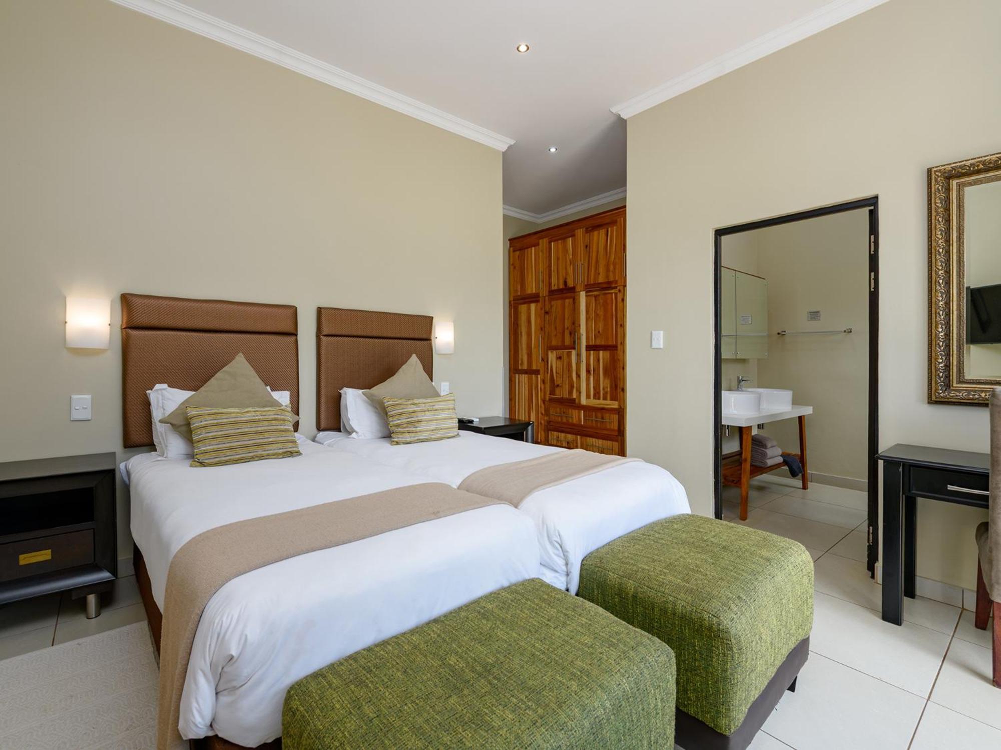 Monomotapa Village @ Legend Golf&Safari Resort Golders Green Exterior foto
